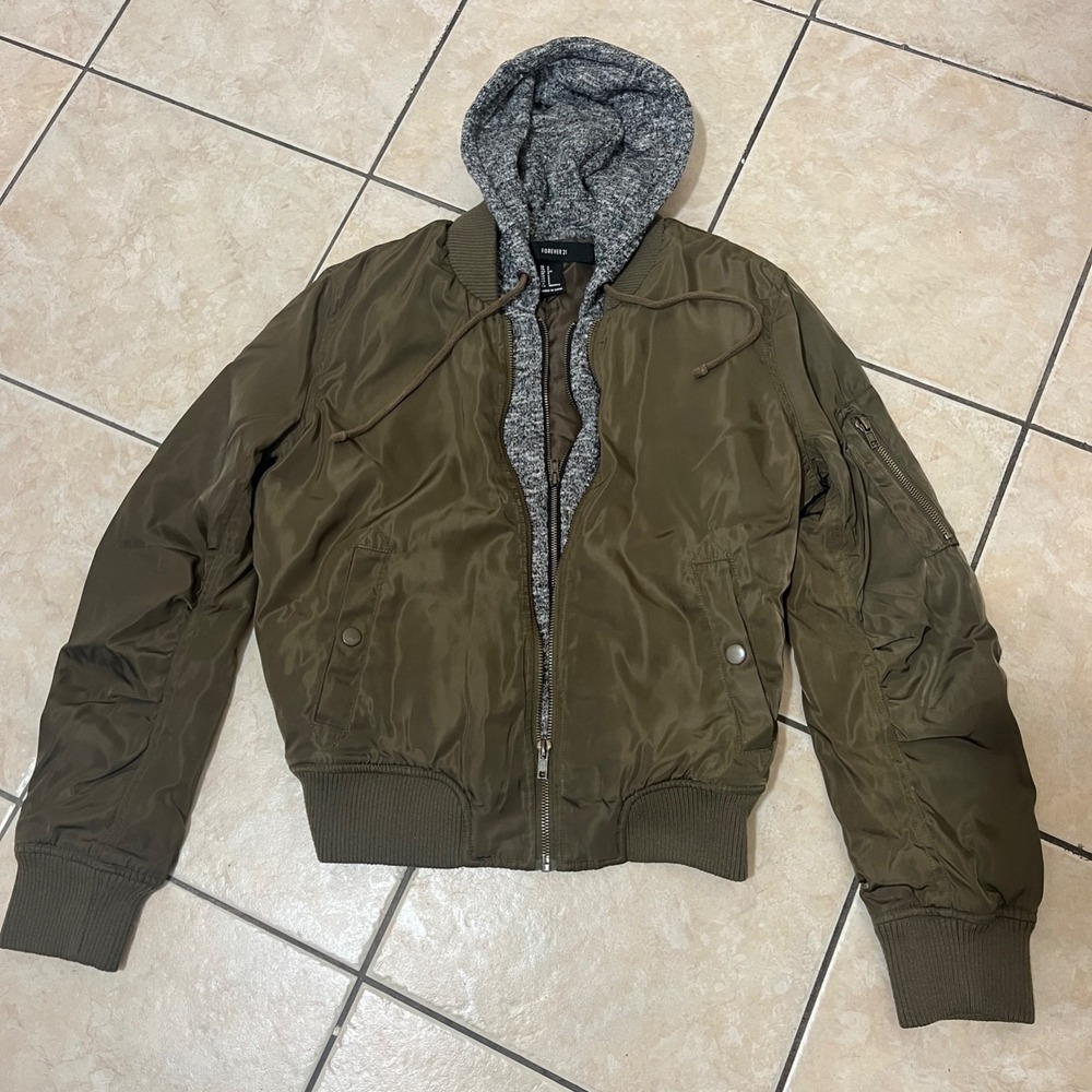Forever 21 Womens MA-1 Bomber Jacket Small Olive Hooded Utility Streetwear Y2K